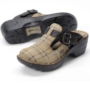 Born Della Plaid Slip on Clogs Size 9.5